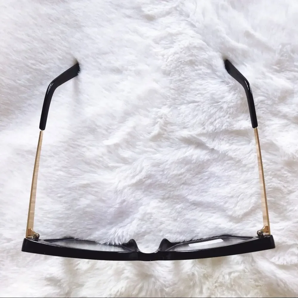 Stylens stay sharp
